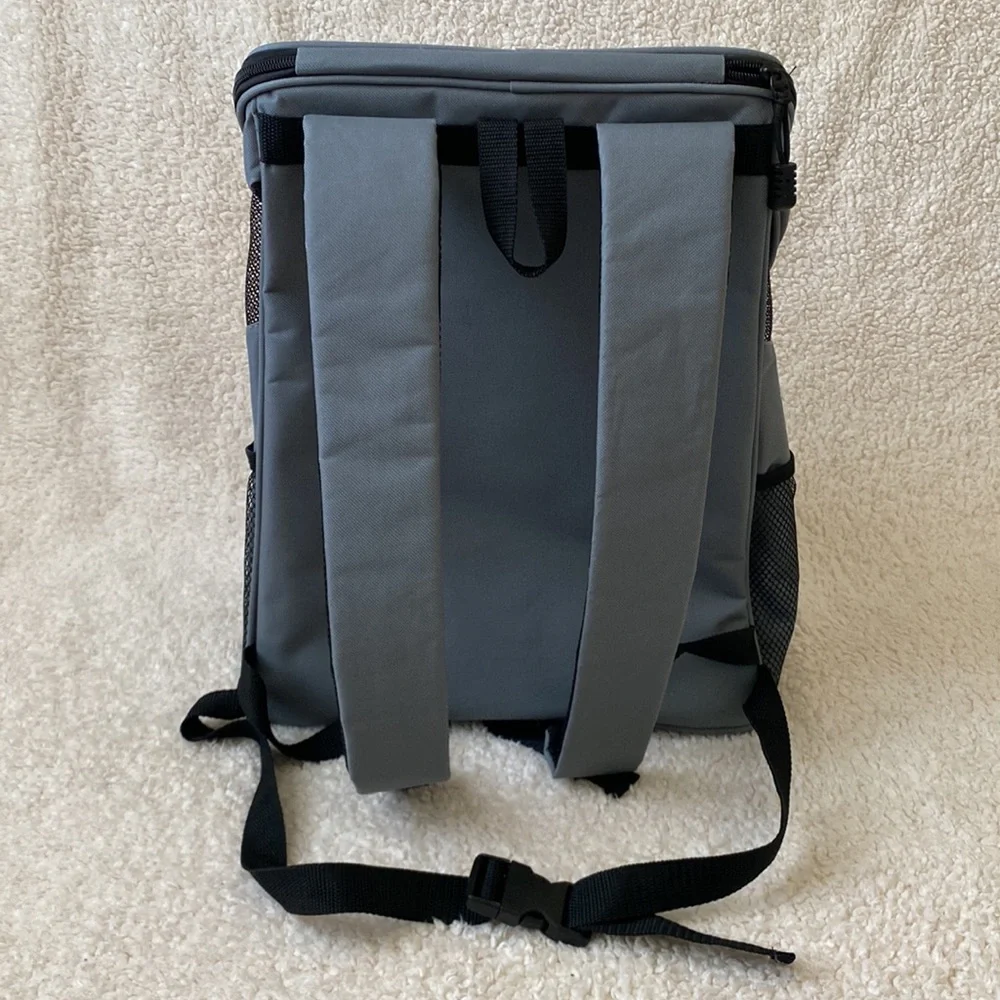 *NWOT* PETTOM Lightweight Breathable Pet Travel Backpack